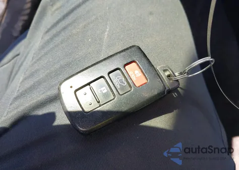 2018 Toyota Rav4 Xle из США, поврежденный, VIN JTMWFREVXJJ745531